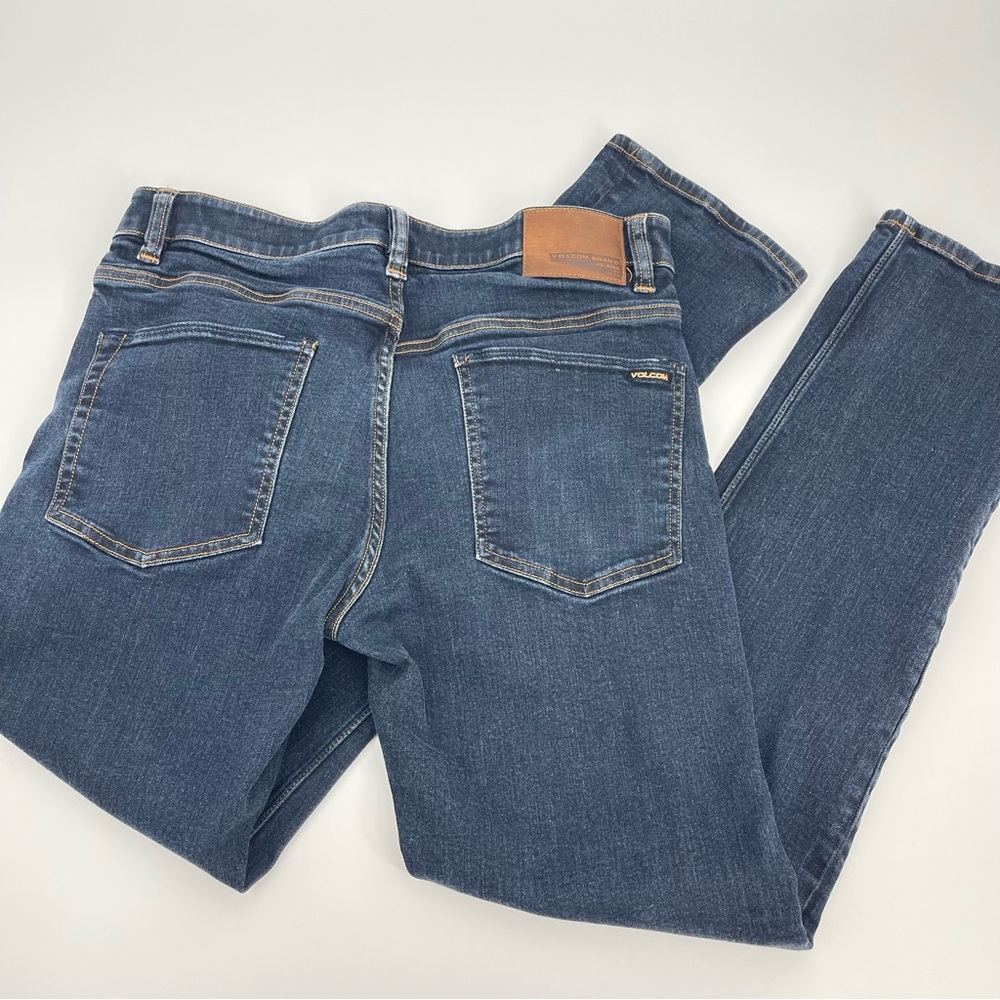 VOLCOM Men's 33X31 Solver Modern Straight Jeans Effortless Cool Skater Neutral